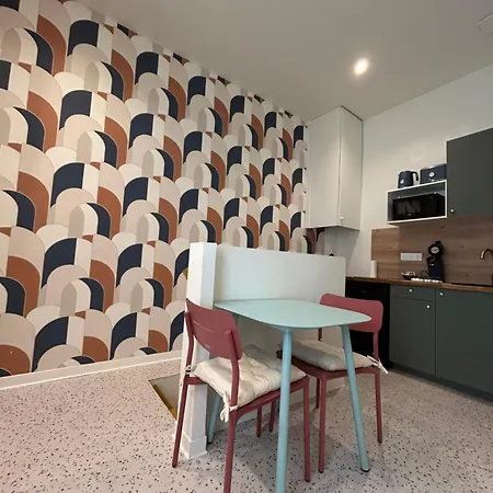 Jacuzzi Prive - Moderne - Strasbnb 아파트